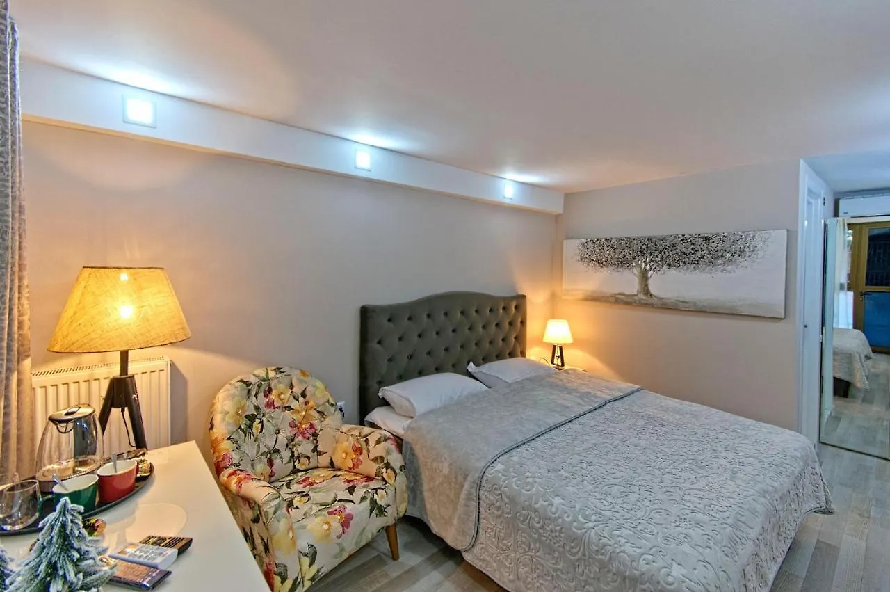*** Inn Sakhli At Chavchavadze Ave 15 Hotel Tbilisi Georgia